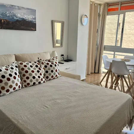 Bonito Estudio Frente Al Mar Con Piscina Apartment